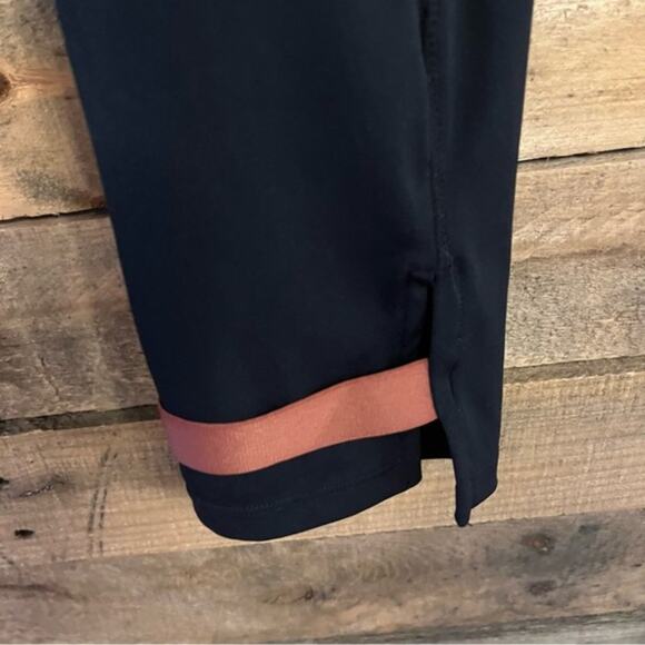 Zyia Black Active Leggings Size 6-8 - Picture 9 of 12